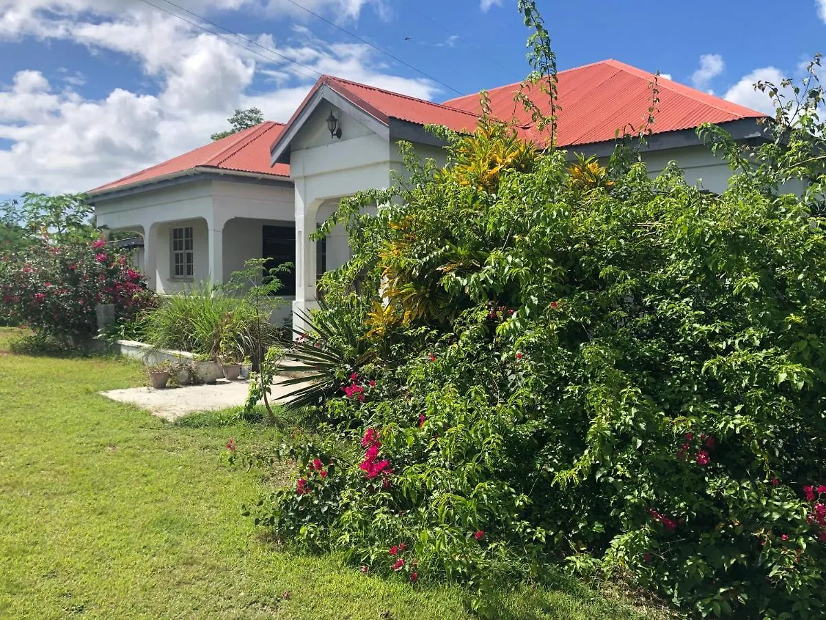SwetesBougainvillea Rasta Casa别墅 度假居 Swetes Village